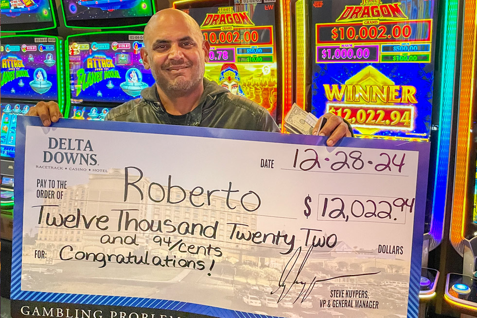 Winner Roberto M. $12,022