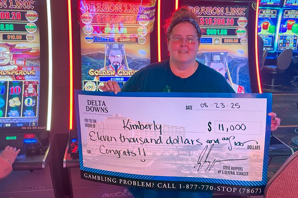 casino winner with check