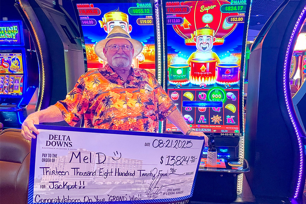 casino winner with check