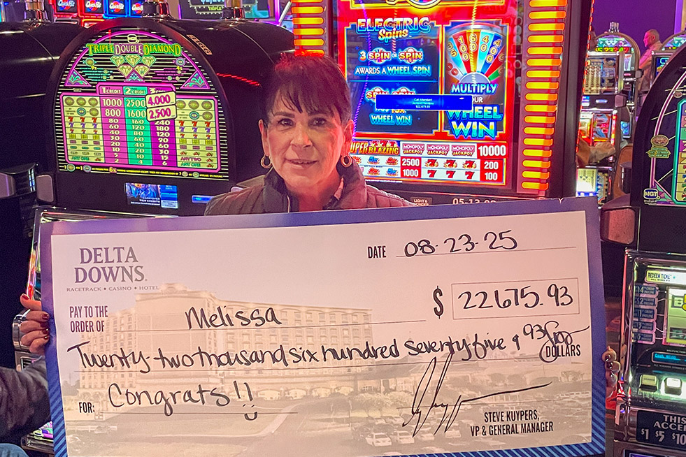 casino winner with check